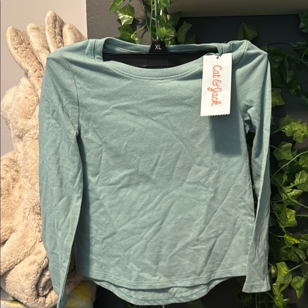 Cat & Jack Ocean Green  Long Sleeve Top